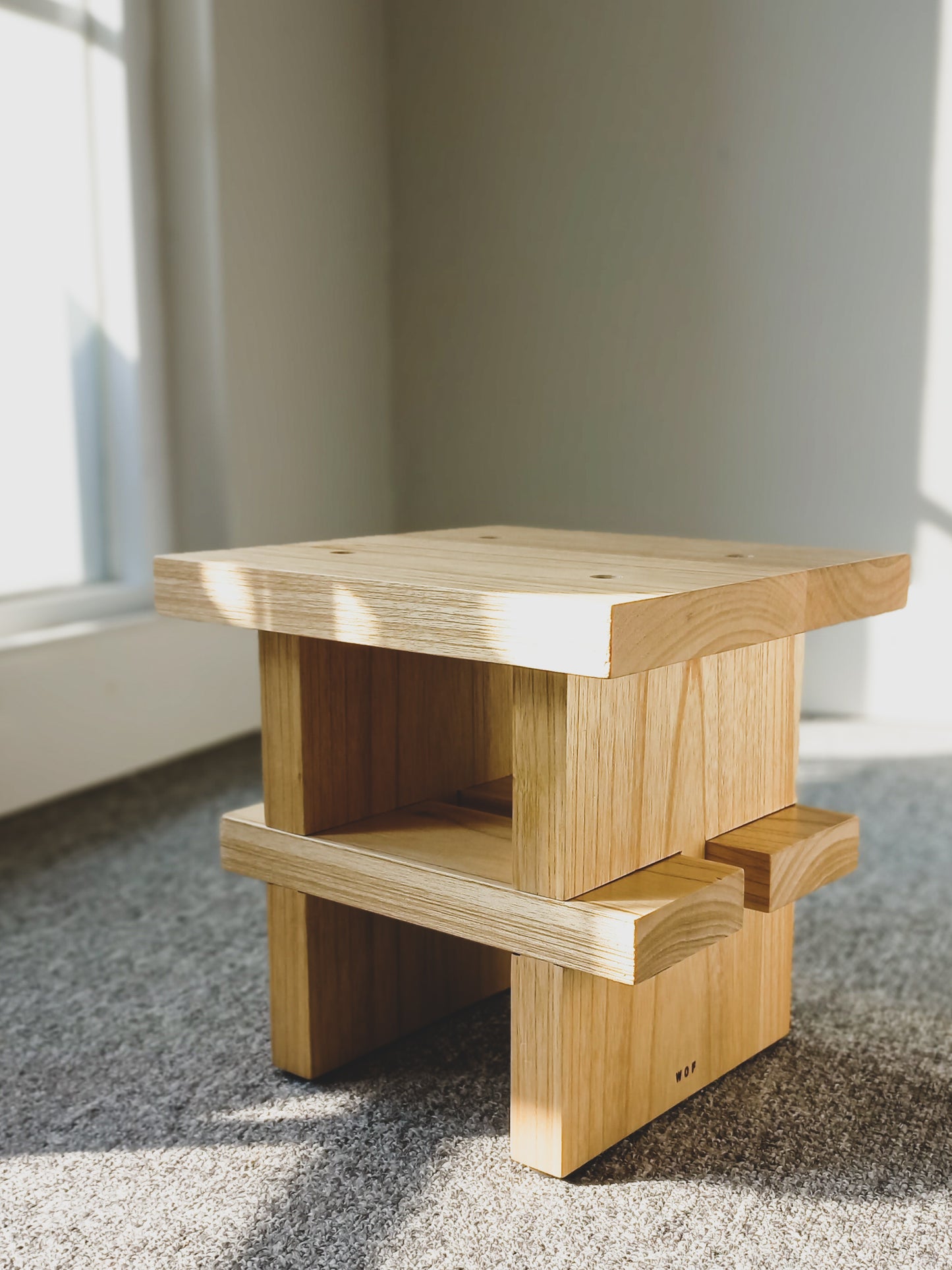 Chisai Stool