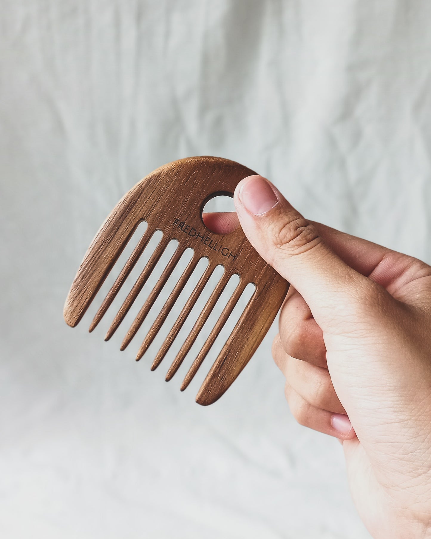 PACMAN HAIR COMB