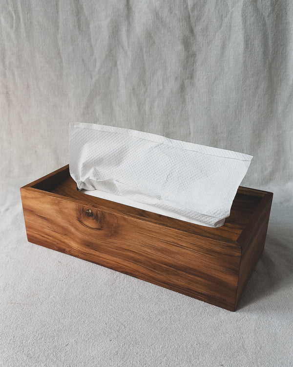 WOODEN TISSUE BOX