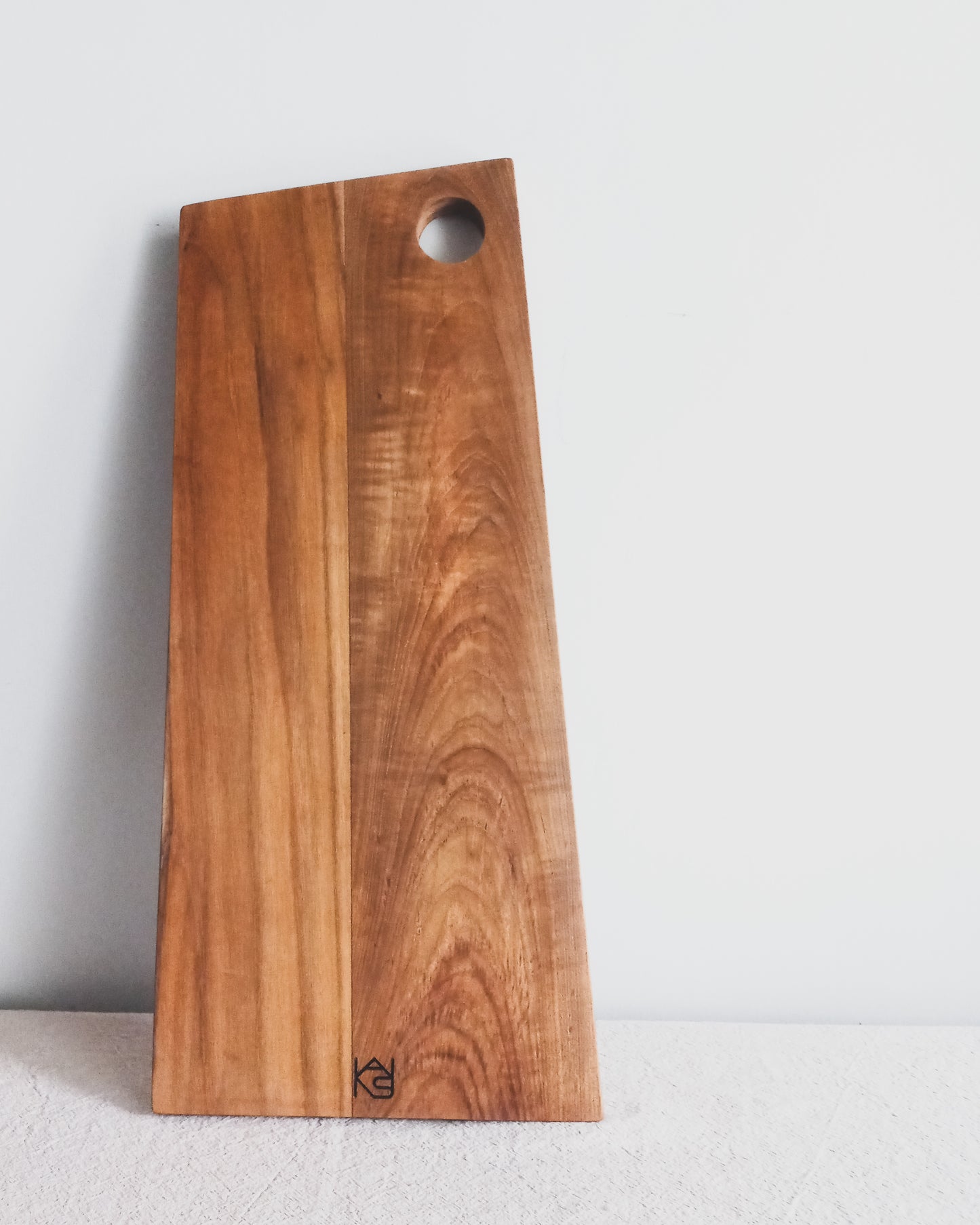 SEMERU SERVING BOARD