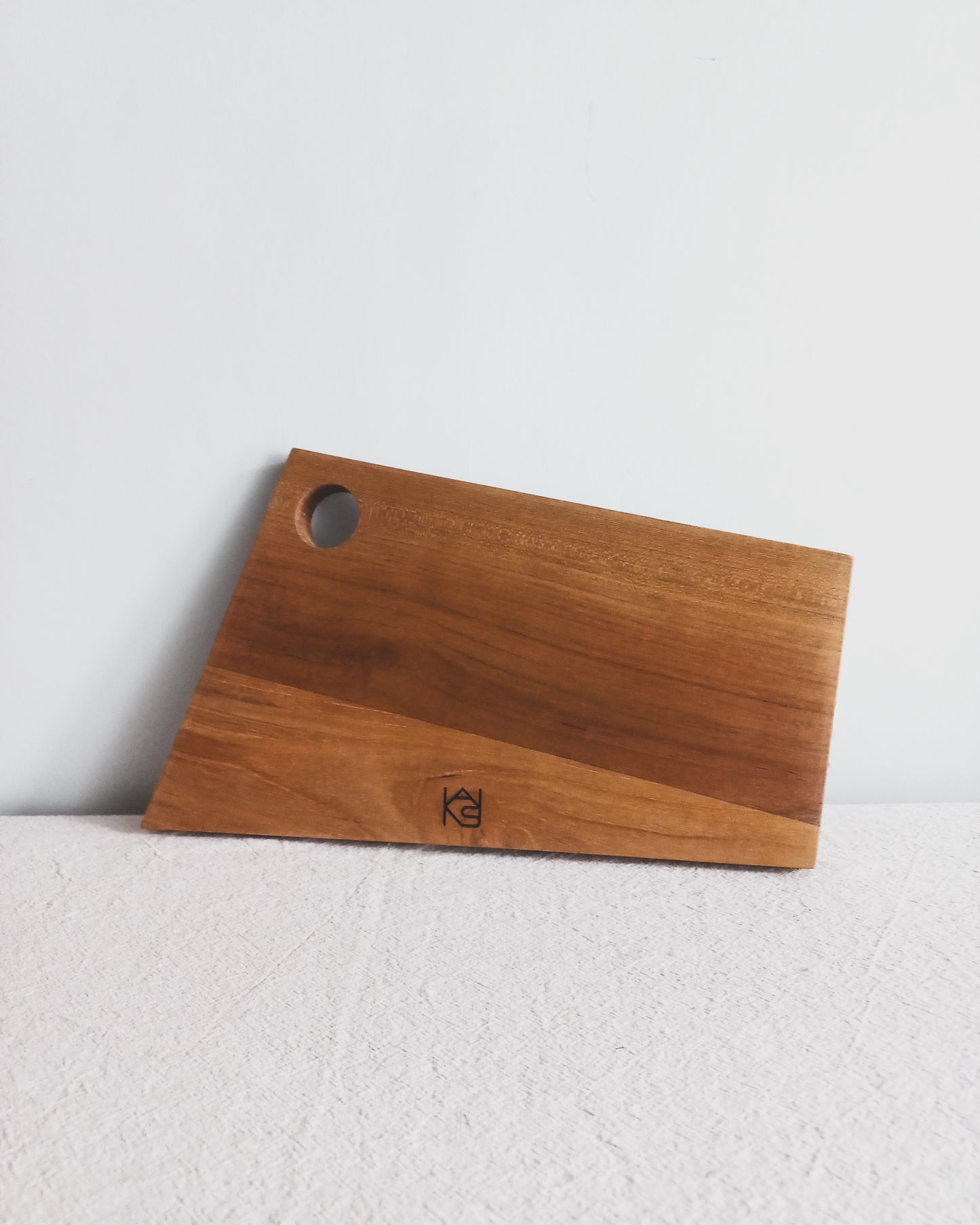 SEMERU SERVING BOARD