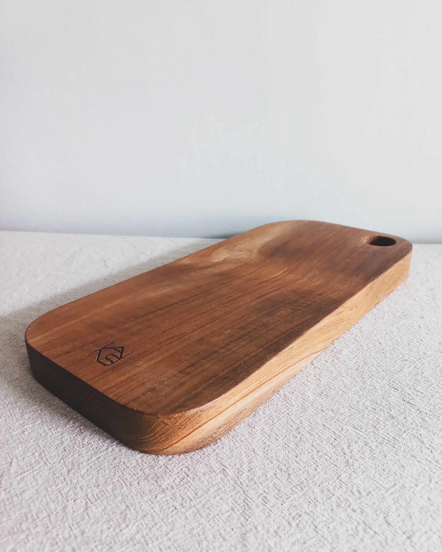 BATUR SERVING BOARD