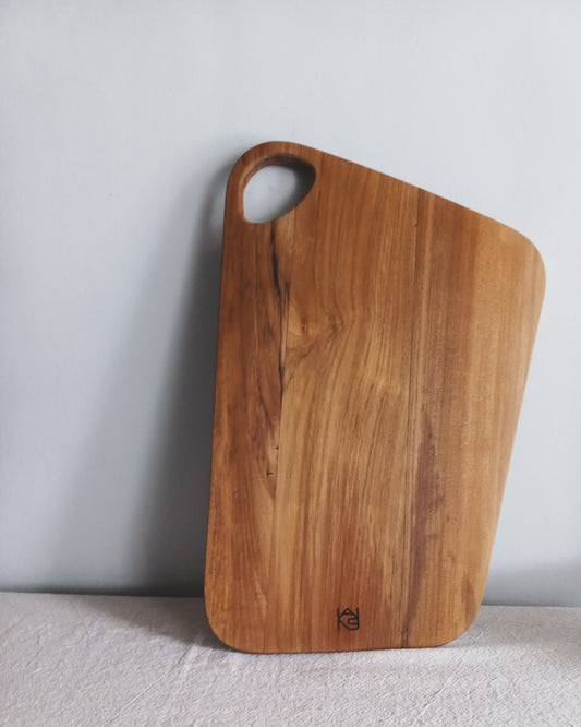 TAMBORA SERVING BOARD