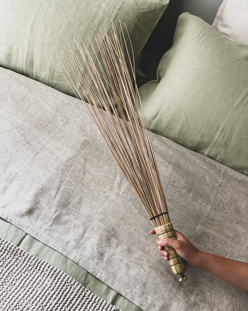 Tebah - Mattress Broom